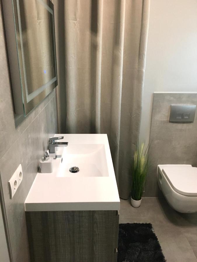 Ferienwohnung Trendige und gemütliche 2-Zi Whg Koblenz Karthause Exterior foto